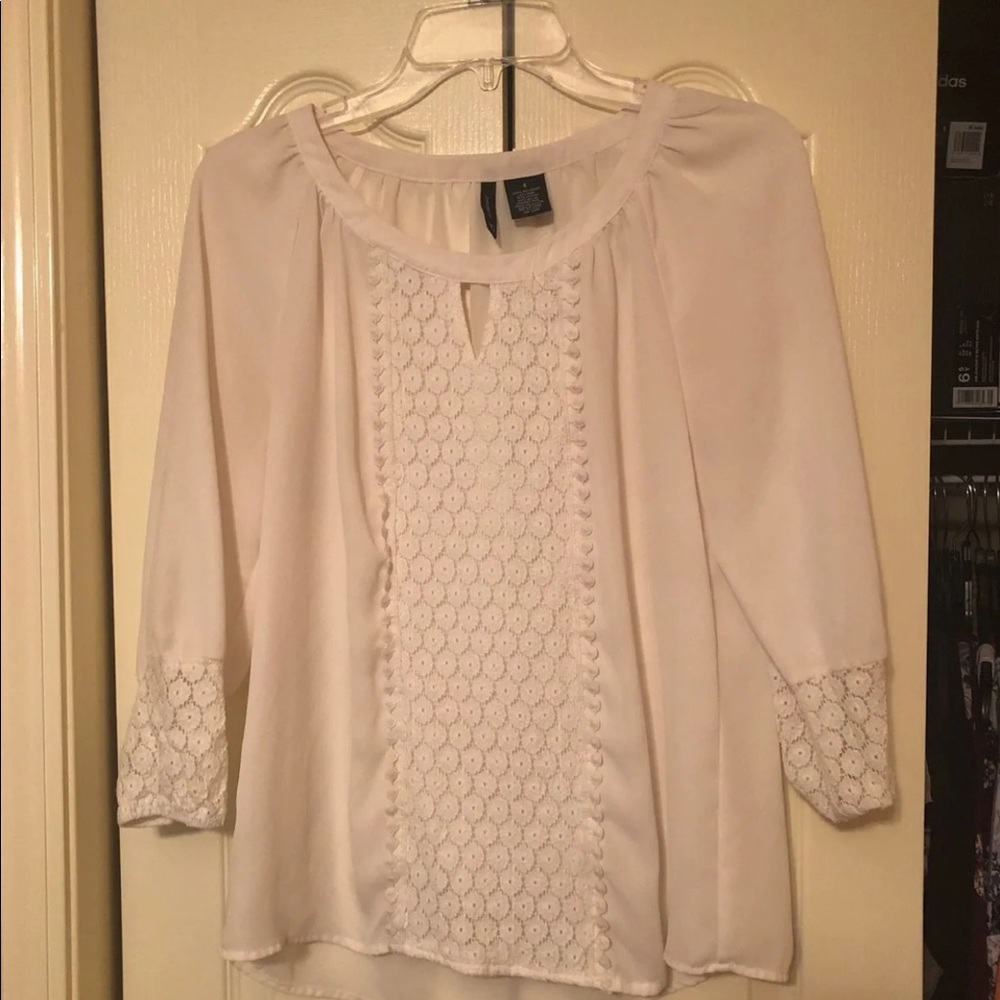 Blouse - Picture 2 of 2
